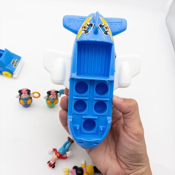 VTG 1987 Arco Disney Mickey’s Airport Airplane With Lot Of 10 Figures + Car - Picture 12 of 15